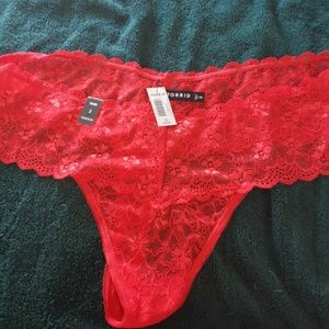 Nwt sz 3 torrid red thong